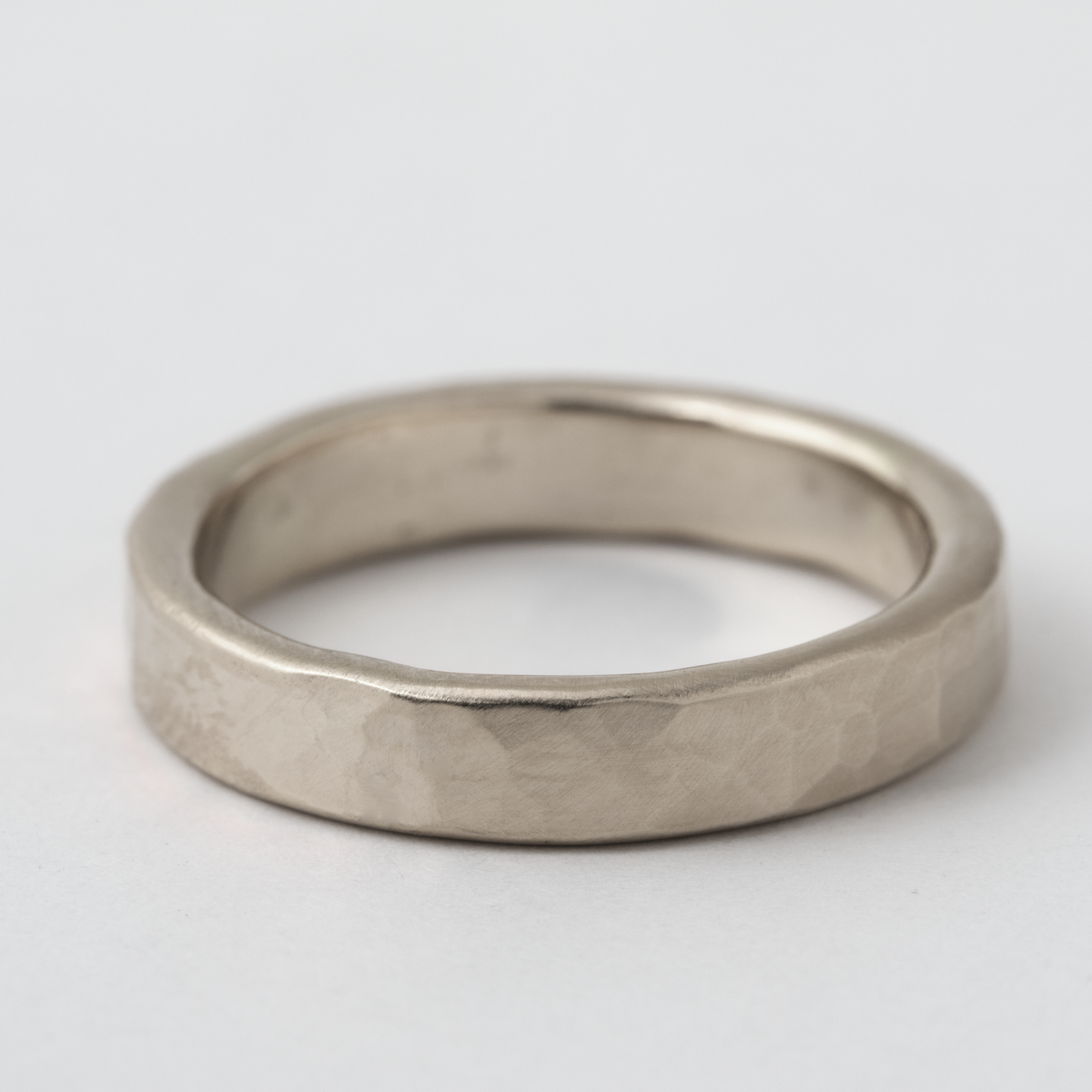 4mm Hammered Band - 18k White Gold 18 karat white gold HIDDEN 2db6730e9b9c80c63e81a0cbe1f170eea5233811aa6e7d8c7ea1f5ed0452fbd1