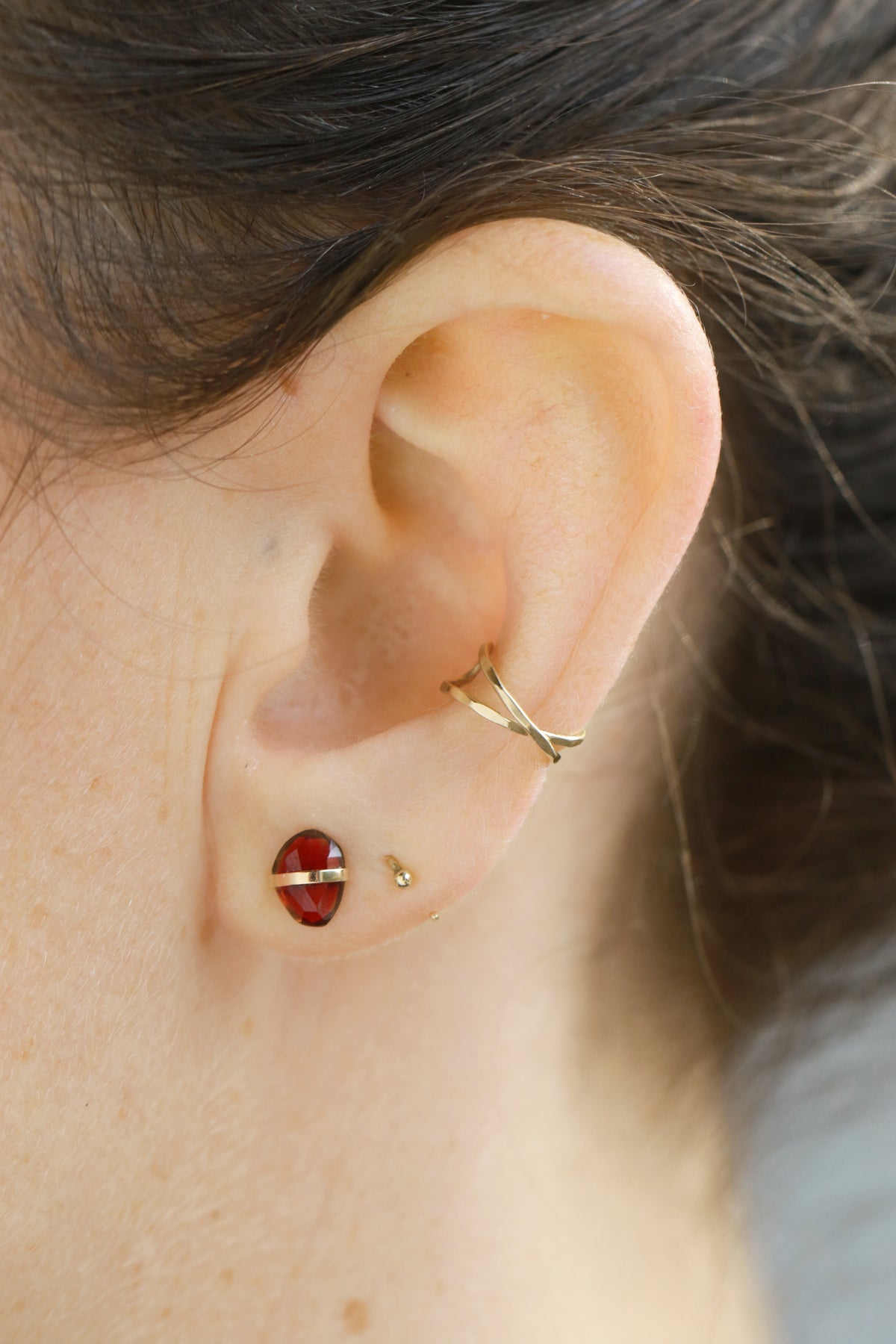 Double Crossed Bar Ear Cuff Earrings 756A2568_50429893-86af-4732-8f45-ddc254bab439