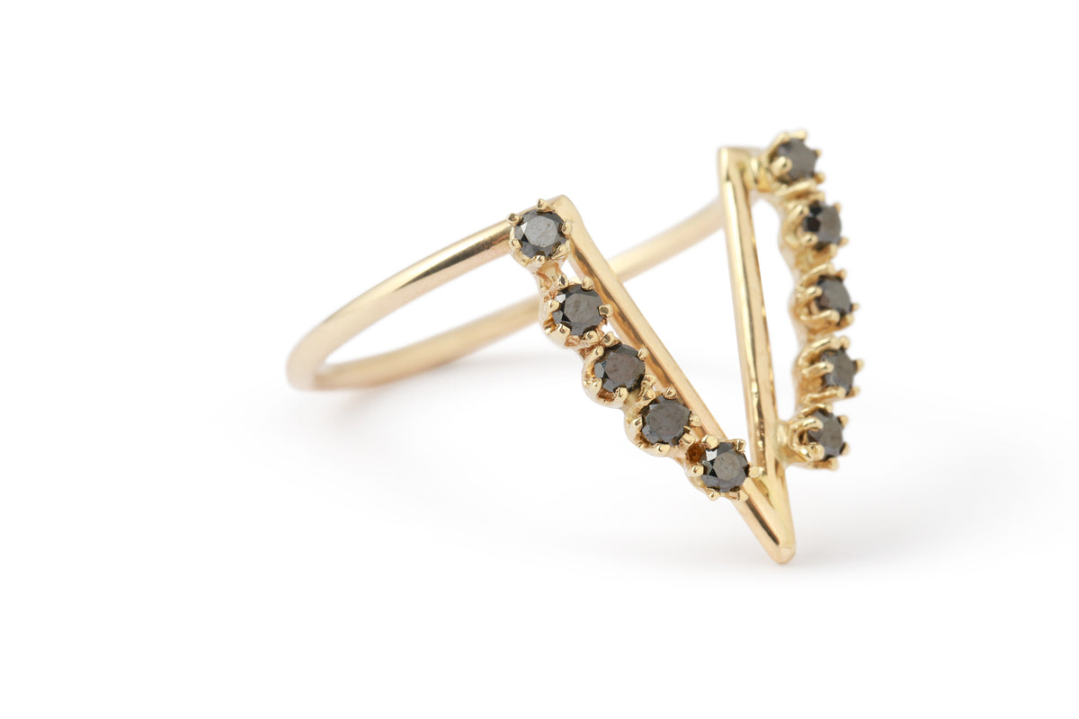 The Majesty Black Diamond Gold Ring by Labulgara Rings 756A6150