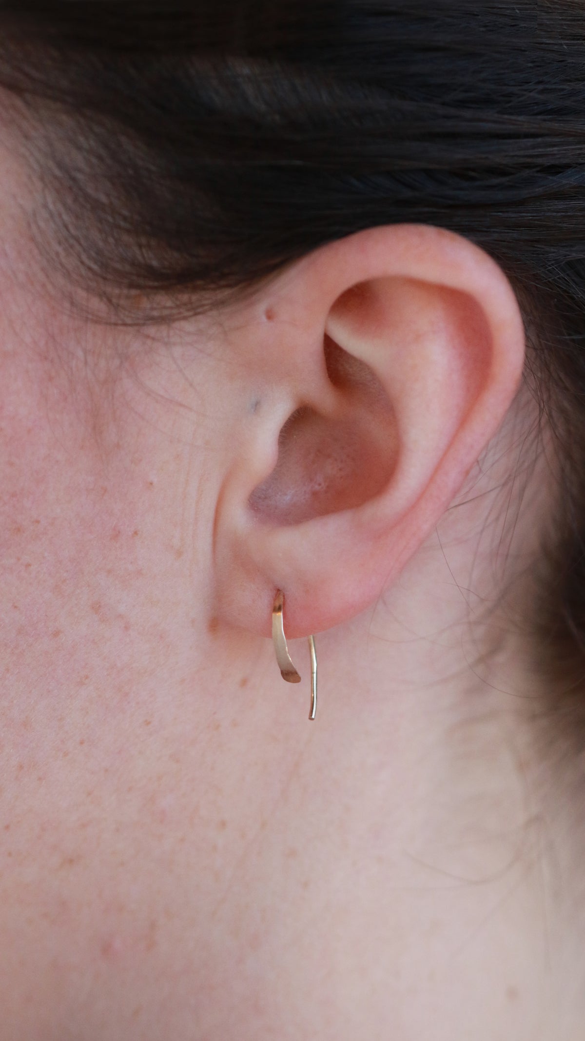 1/2 Inch Wishbone Hoop Earrings Earrings E2239onmodelstory