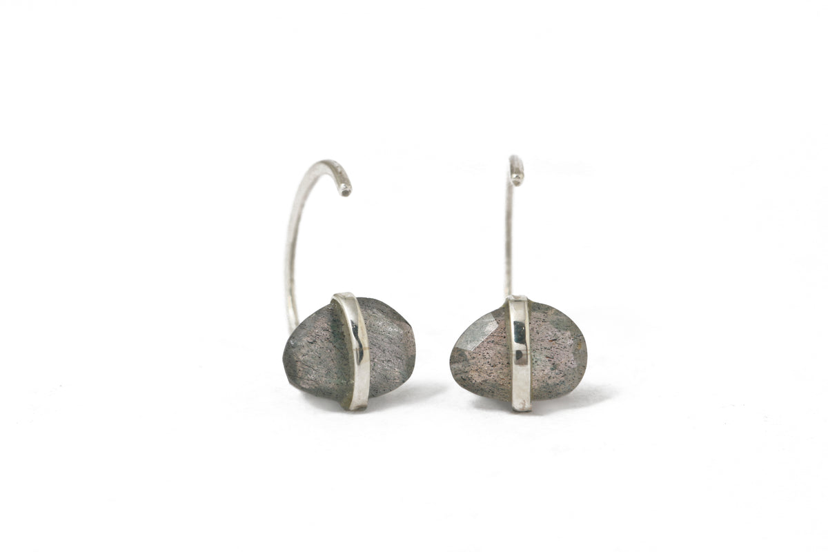 Labradorite Hug Earrings Earring E2811LAB