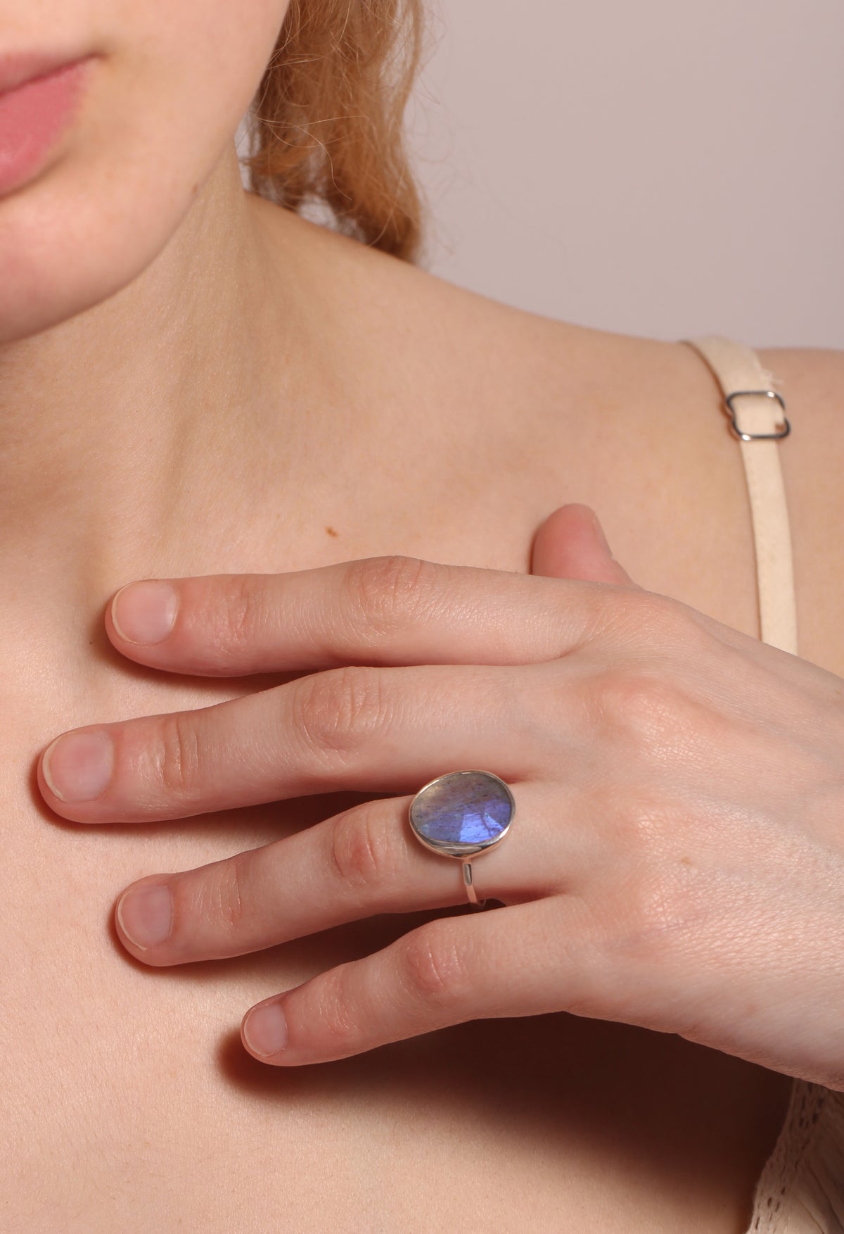 Extra large freeform Labradorite cocktail ring BFCM Stock Ring R1324LAB-OM_copy
