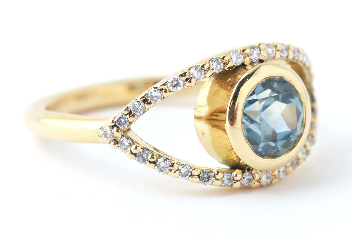 Round Blue Sapphire Eye Ring with Diamond Pavé Rings ofk4410-2ecom