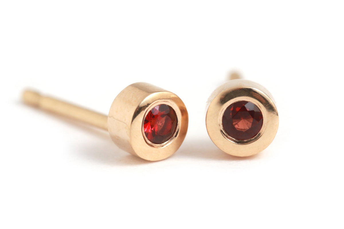 Customizable Gemstone Stud Earrings Garnet Earrings E2826GAR