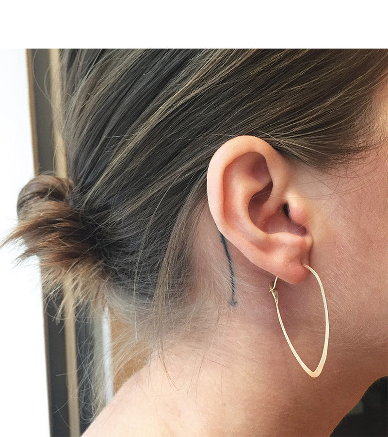 1.5 Inch Leaf Hoop Earrings Earrings LLHonmodel
