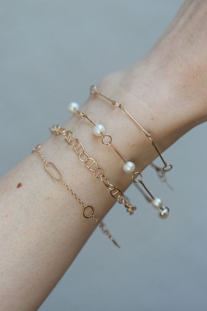 Bone Chain Bracelet Bracelets arm-p-onmod_868566f0-819c-46a9-8e82-aa06a3281c78