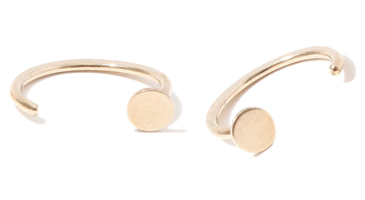 Solid Circle Hug Earrings gold Pair Earrings e2413g-1